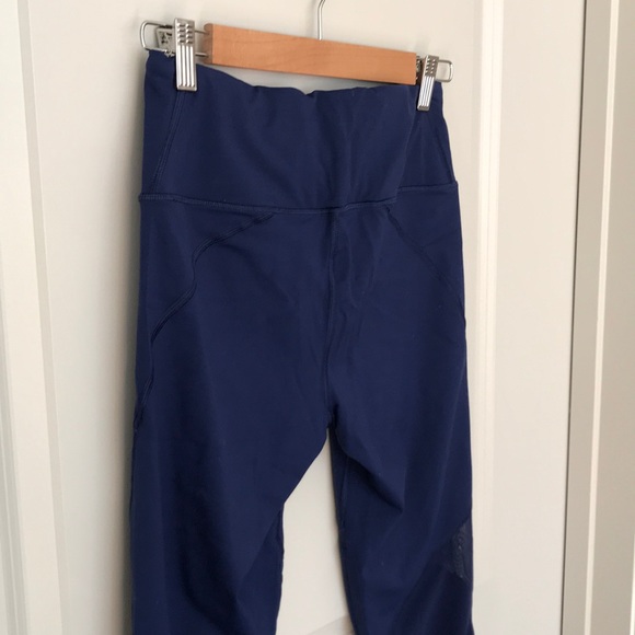 Medium - VS Sport / Sheer blue leggings - Picture 3 of 8